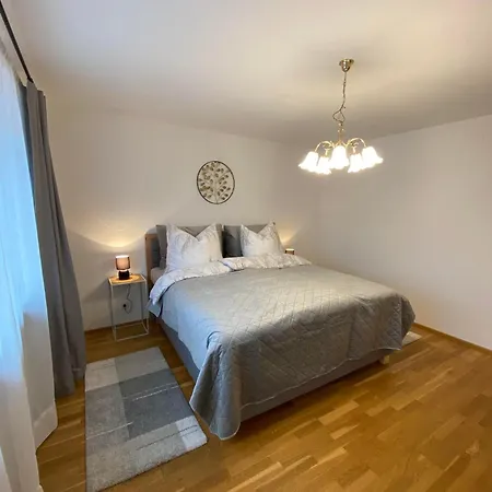 Achhorner Apartment